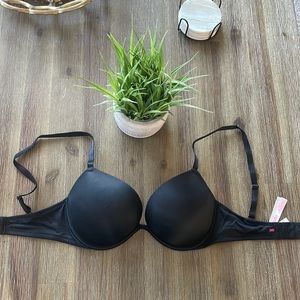 PINK Victoria Secret Push Up Bra Size 32DD